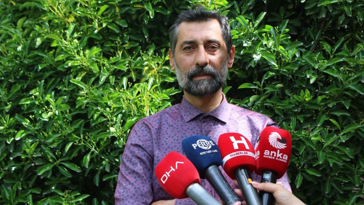 Şair ve Yazar Murat Kayış: ‘Sanatçı, yaşadığı çağın vicdanıdır’  - Videolu Haber