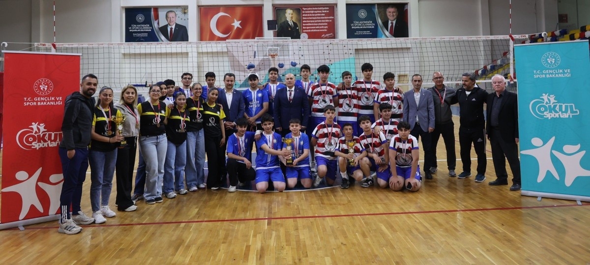 Adıyaman’da Voleybol Heyecanı Sona Erdi
