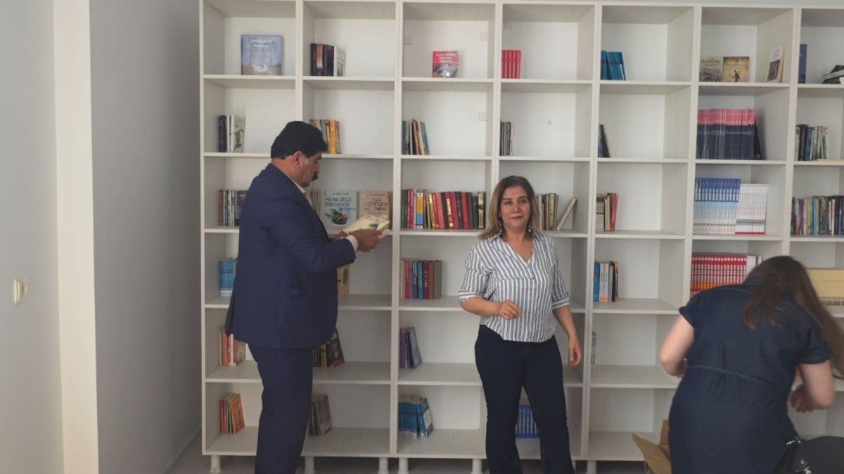 Adıyaman’da Açılan Kütüphaneye Yoğun Kitap Desteği
