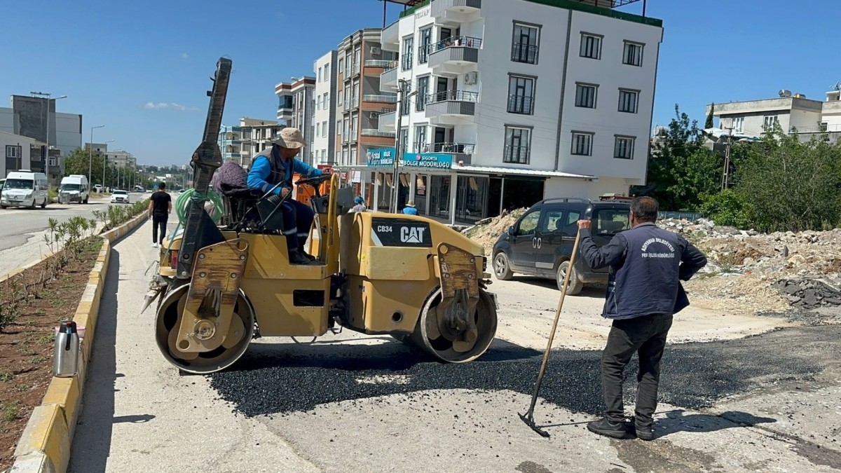 Karapınar Mahallesi’nde Hısn-ı Mansur Caddesi Yenileniyor