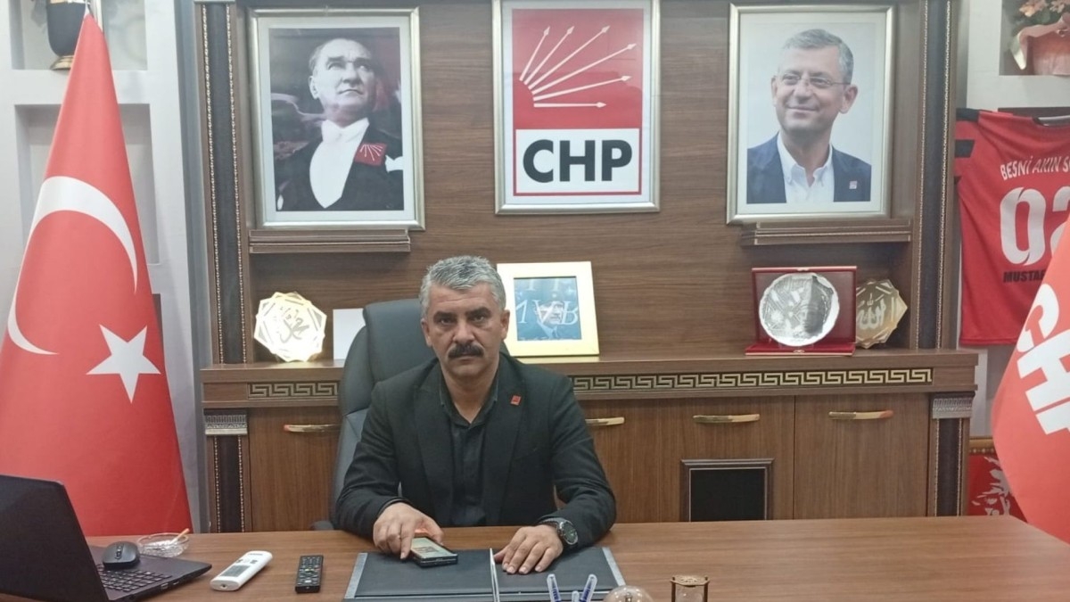 Kurultay Kararına Karşı Besni CHP Safını Belli Etti