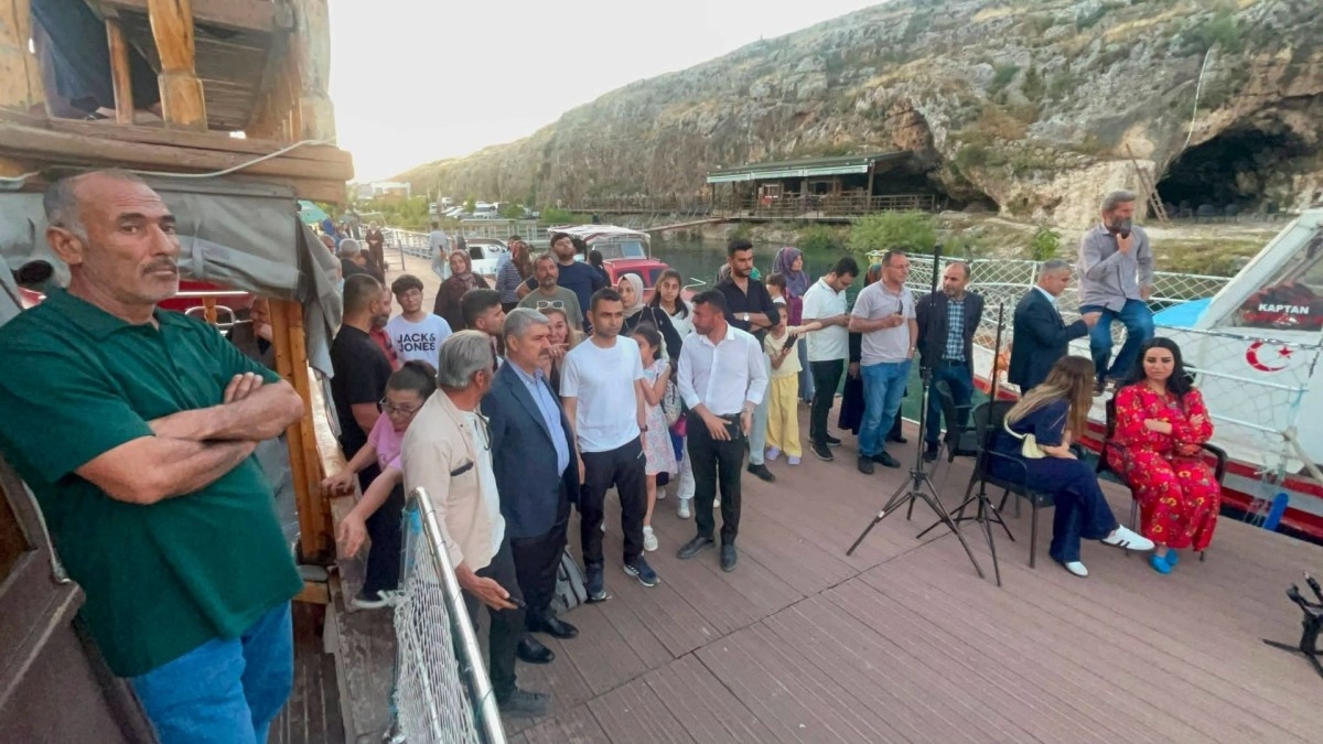 Ünlü Sanatçı Latif Doğan’dan Kızılin’e Tanıtım Desteği - Videolu Haber