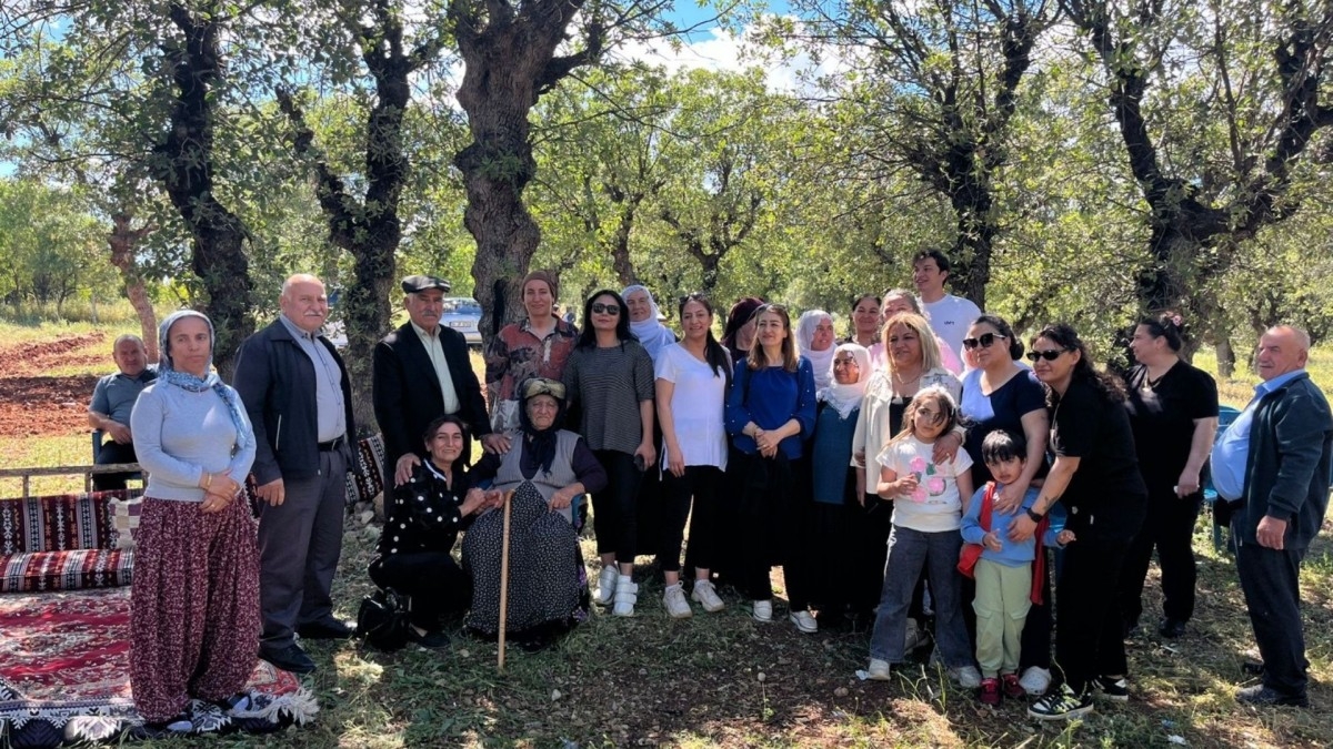 Aviusıf Ailesi Geleneksel Buluşmanın İlk Adımını Attı