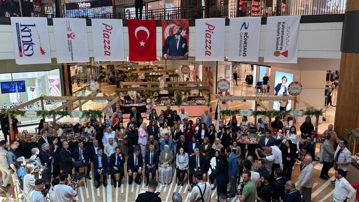 Deprem Bölgesinin Kadınları Umudu ve Emeği Buluşturdu