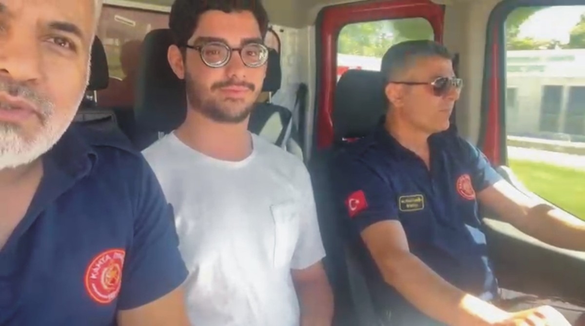 Asansör Arızası Sınav Hayalini Engelleyemedi - Videolu Haber
