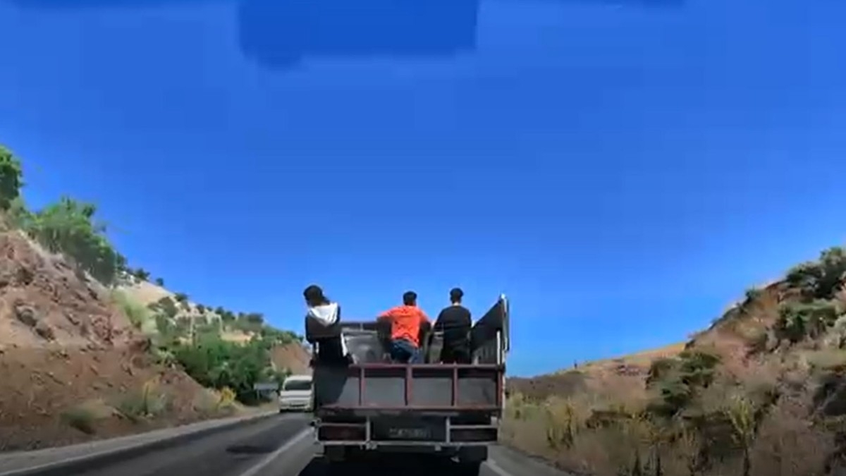 Uçurum Kenarında Akılalmaz Tehlike! - Videolu Haber