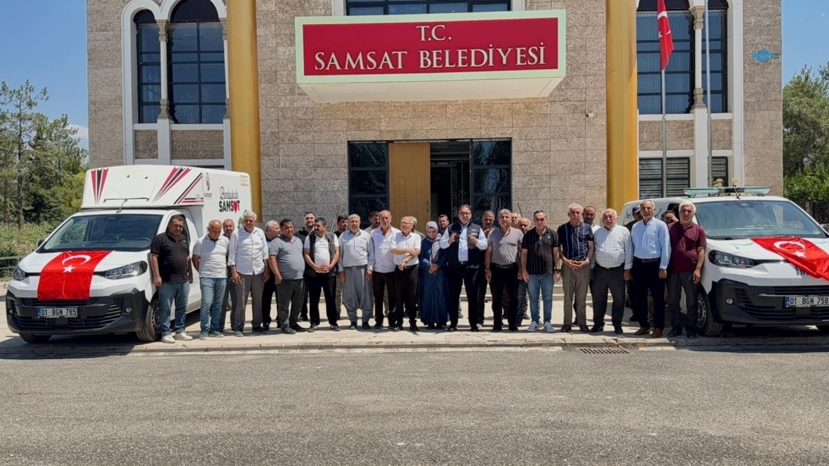 Şahsi Bütçesiyle Aldı Belediyeye Hibe Etti