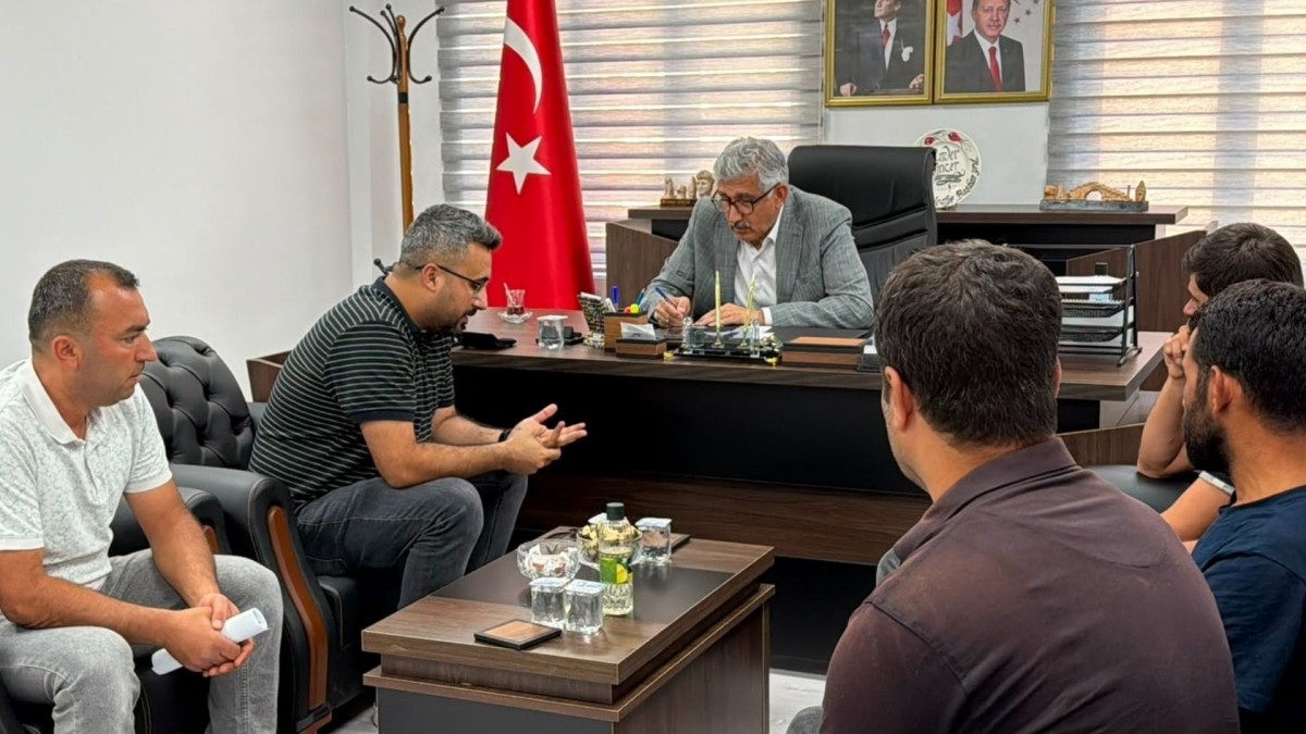 Kahta Belediye Başkanı Hallaç Sorunları Yerinde Dinledi