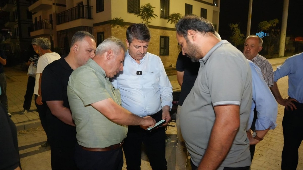 Adıyaman Belediyesi'nden İki Mahallede Asfalt Atağı - Videolu Haber