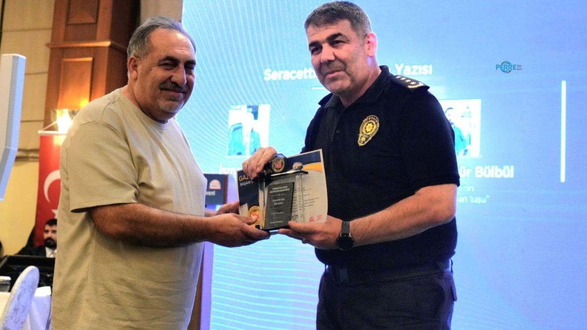 Başarılı Kaleme Prestijli Ödül