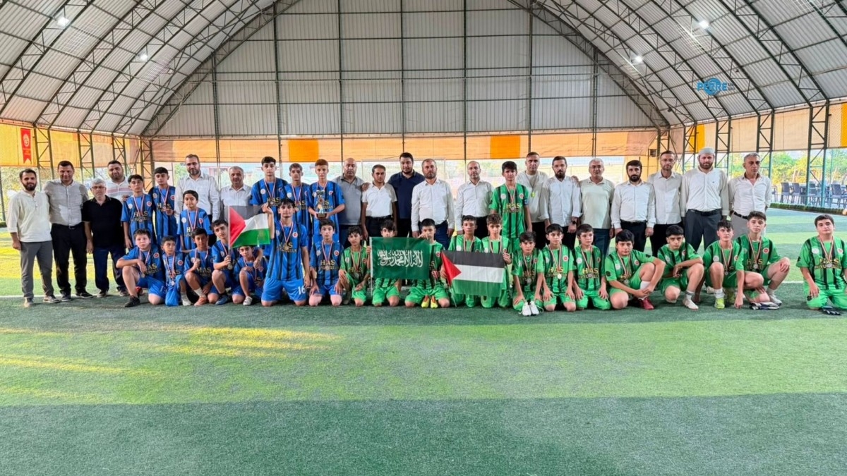 Kahta'daki Yaz Kur'an Kursları Futbol Turnuvası'nın Şampiyonu Belli Oldu