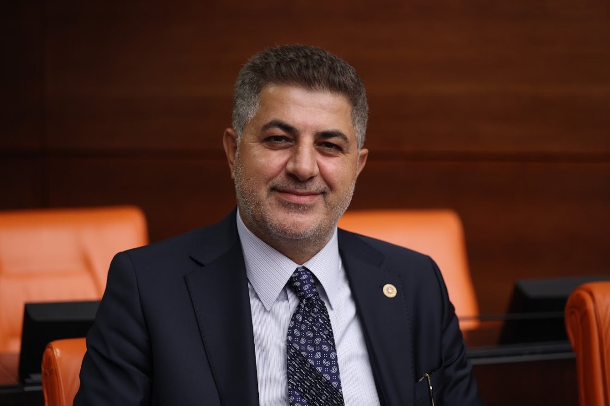 İshak Şan’dan Mevlid Kandili Mesajı: “Kardeşliğimizi ve Birliğimizi Daha da Güçlendirelim”