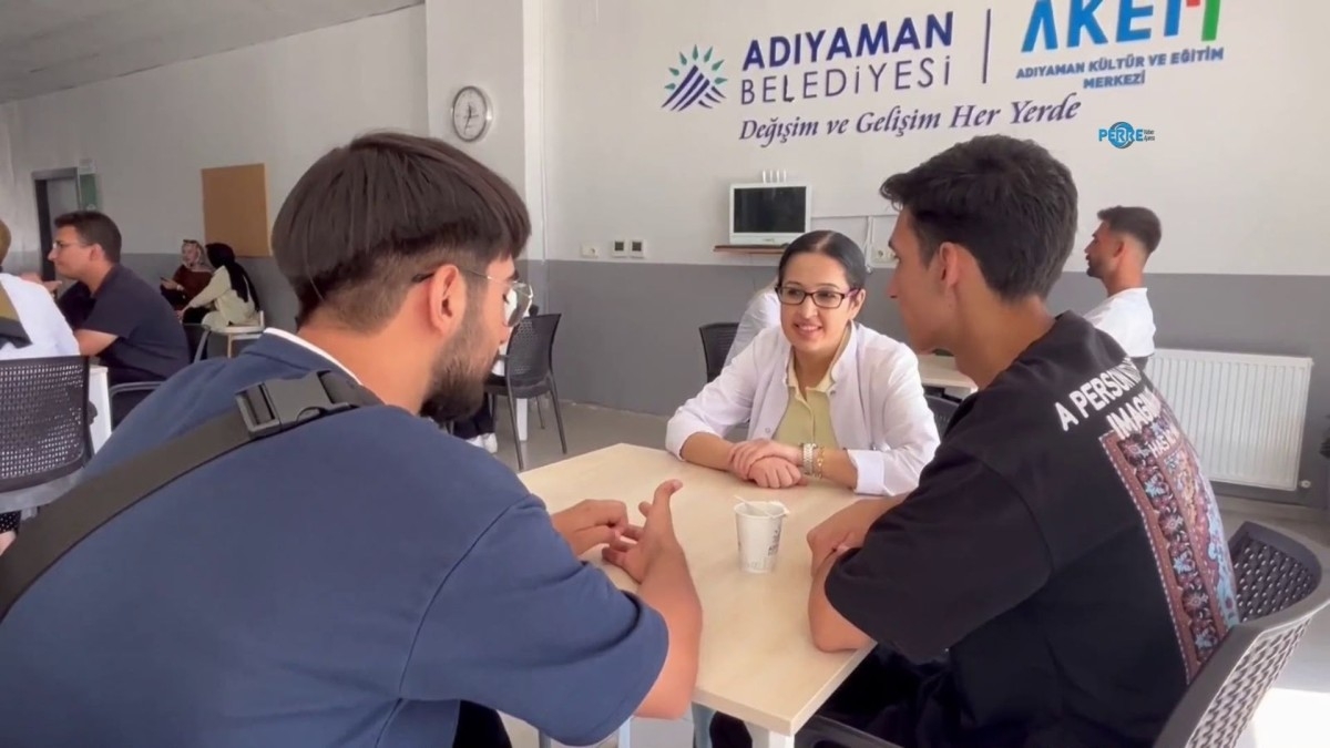 Başkan Tutdere: AKEM Sayesinde 109 Evladımızın Üniversiteye Yerleşmesi Büyük Gurur - Videolu Haber