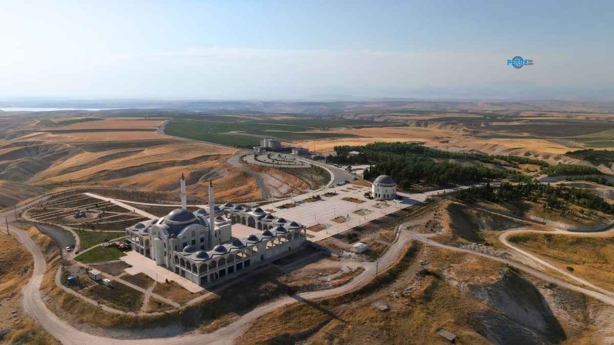 Safvan bin Muattal Külliyesi’ne Ulaşım Yapılıyor